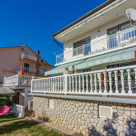 Apartments Budzyn Novi Vinodolski Eksteriør billede