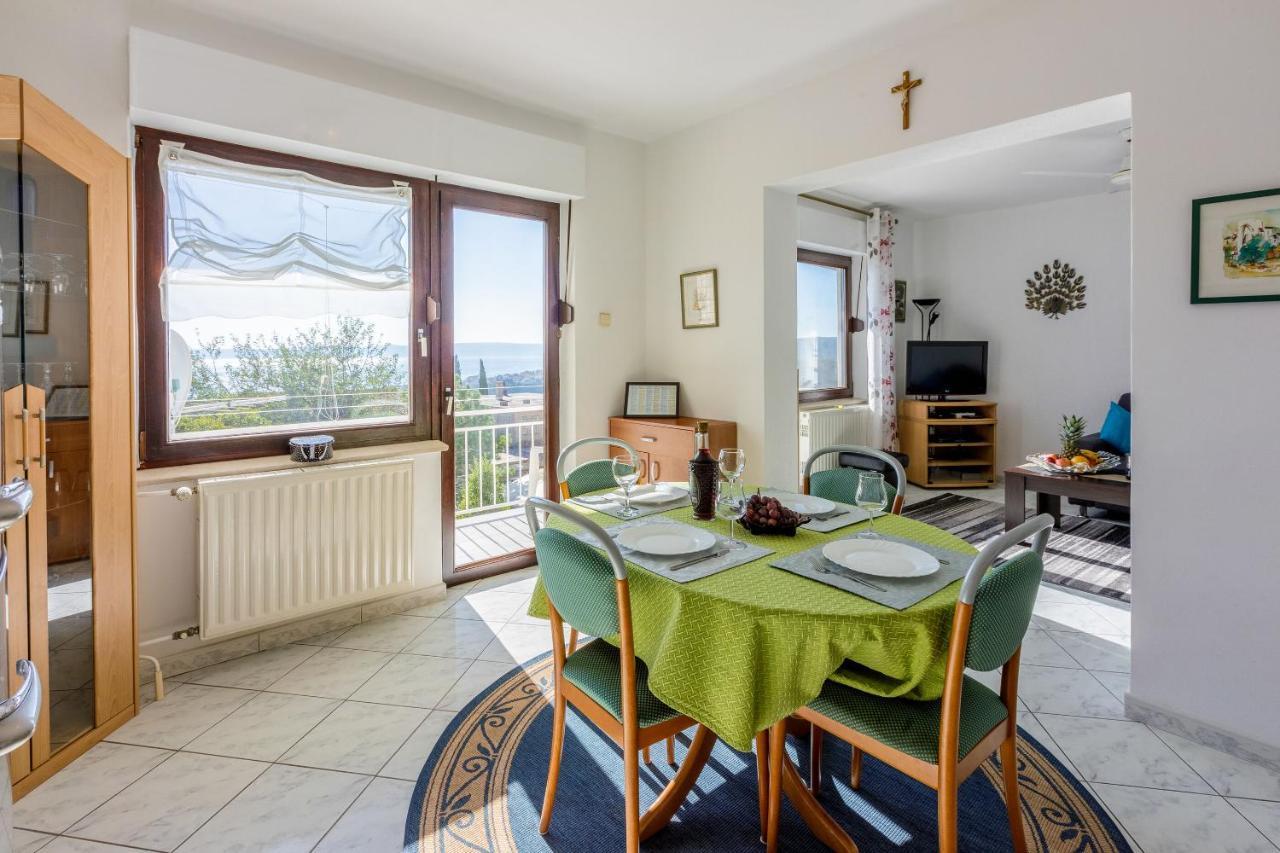 Apartments Budzyn Novi Vinodolski Eksteriør billede