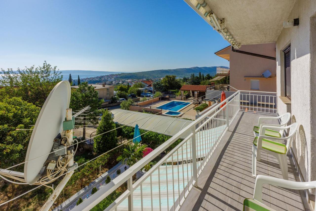 Apartments Budzyn Novi Vinodolski Eksteriør billede