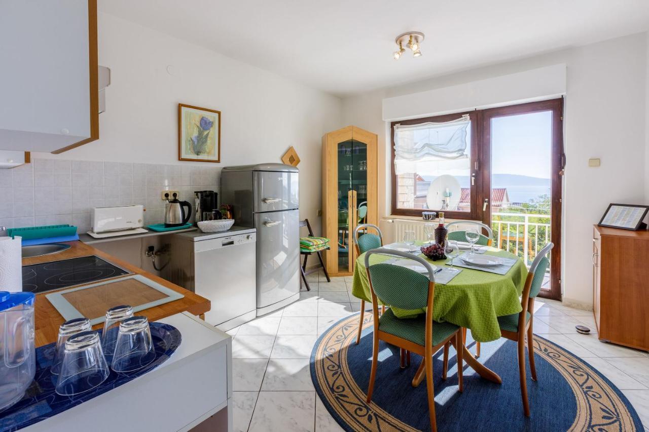 Apartments Budzyn Novi Vinodolski Eksteriør billede